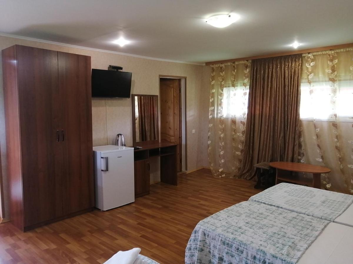 Мини-Отель На Агрба 22А Pitsunda Exterior foto