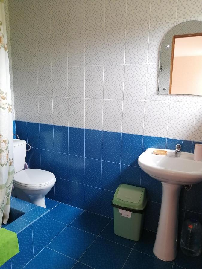Мини-Отель На Агрба 22А Pitsunda Exterior foto